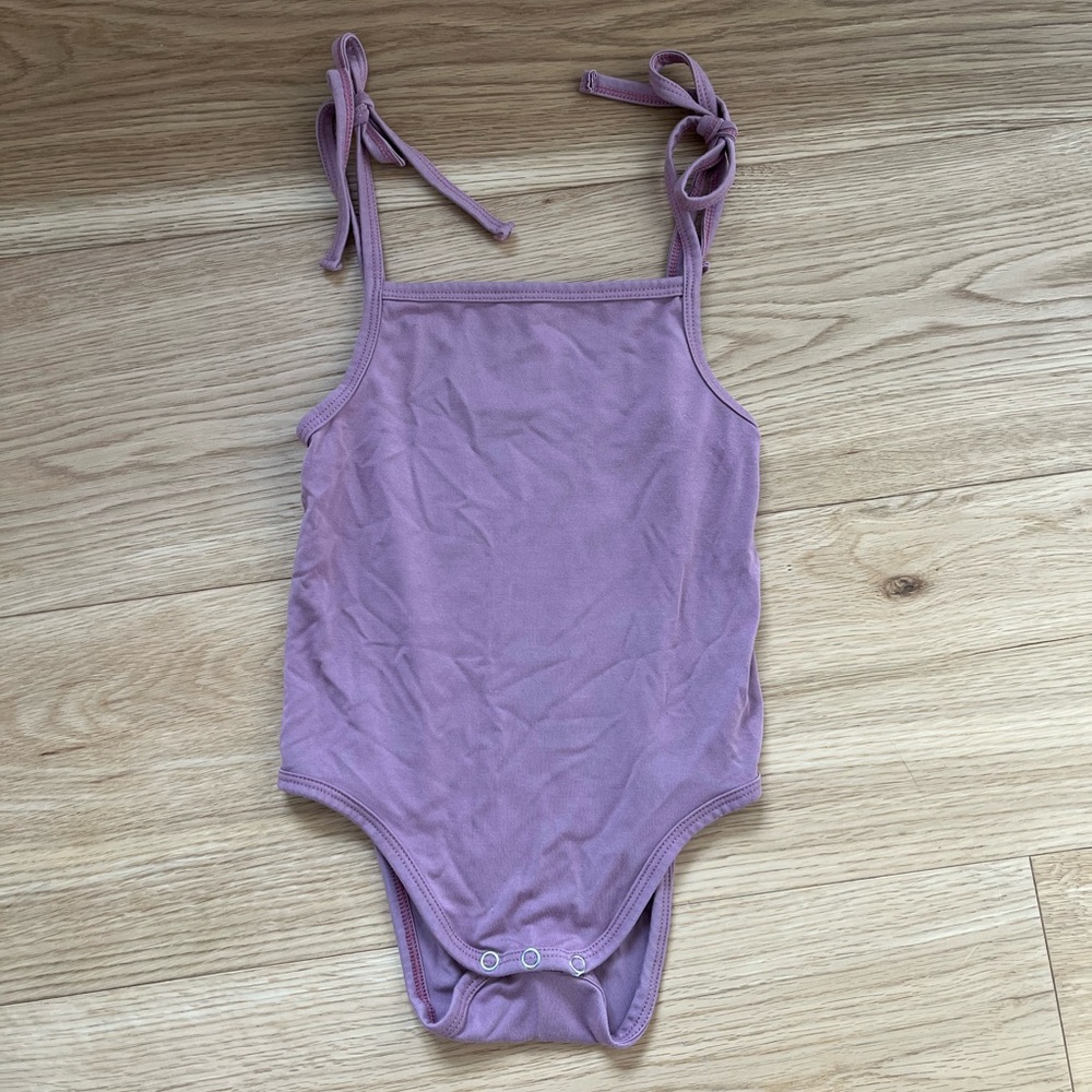 Rose & Doll bamboo onesie purple 2T EUC